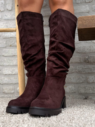 Chunky Suede Boot / Chocolate Brown