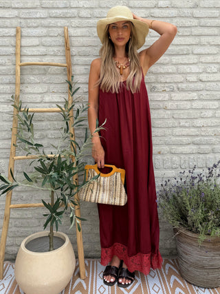 Midnight Lace Dress / Bordeaux