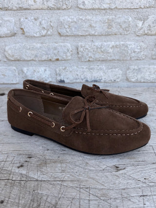 Lace Suede Loafers / Dark Brown