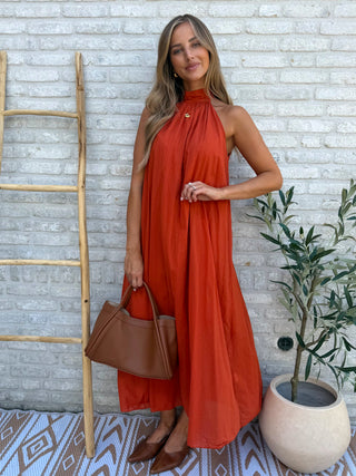 Classic Handbag / Camel