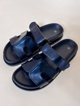 Chunky Casual Slippers / Black