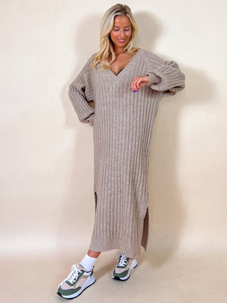 Knitted Off-Shoulder Sweaterdress / Taupe