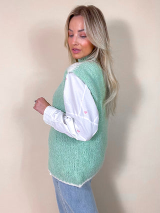 Sleeveless Knitted Pastel Gilet / Green