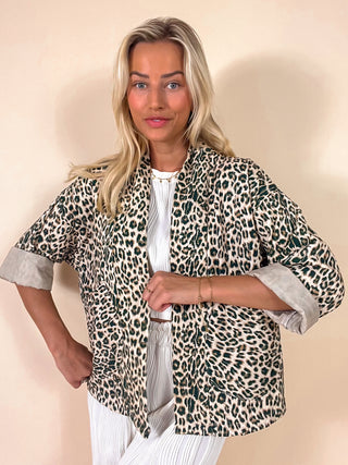 Patterned Leopard Vest Short / Dark Green
