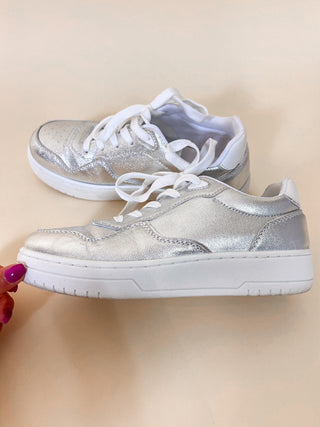 Canvas Trainers / Silver