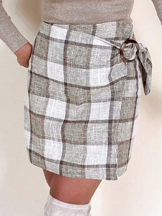 Checkered Mini Skirt / Beige
