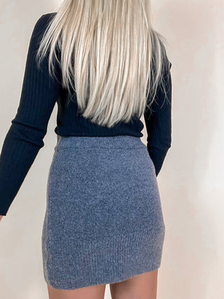Knitted Mini Skirt / Grey