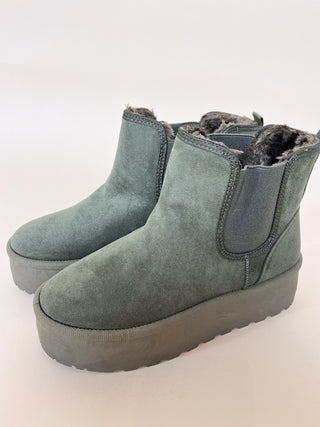 Platform Fluffy Winter Boots / Khaki