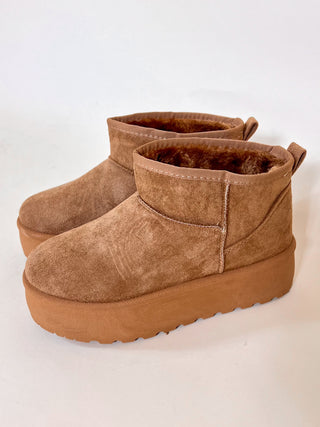 Low Platform Winter Boots / Camel